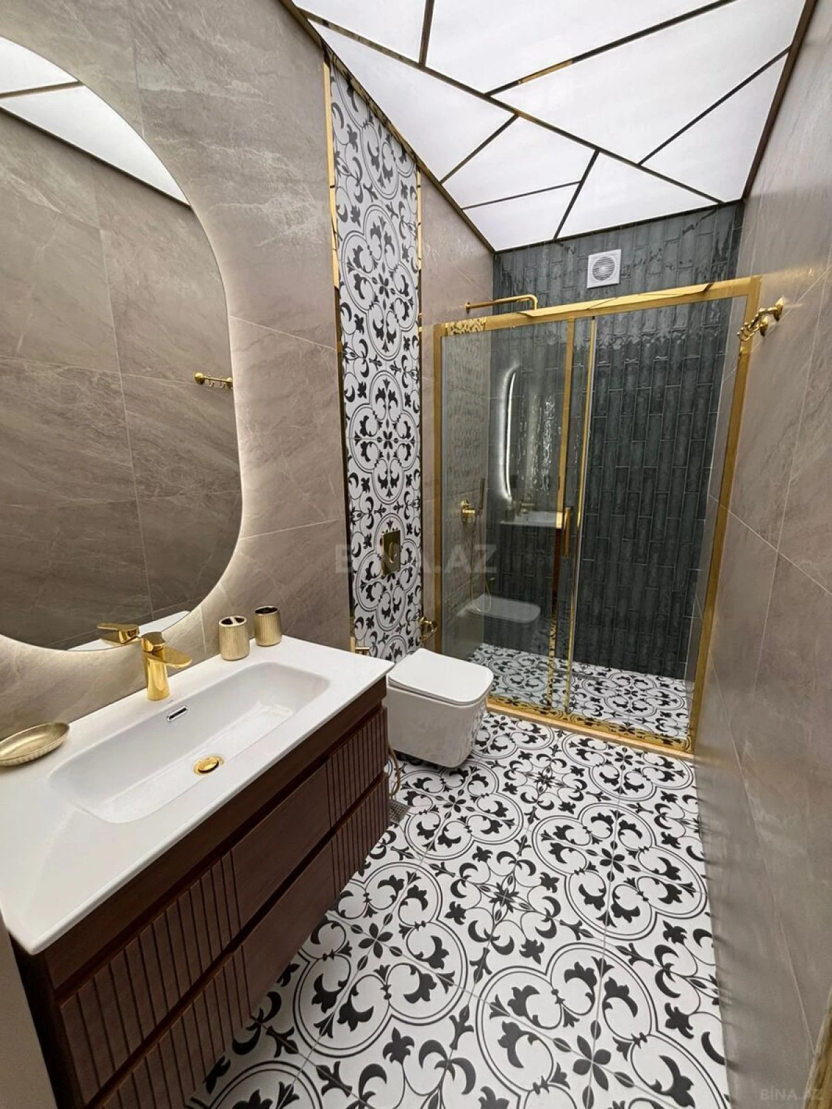 Satılır 3 otaqlı mənzil 91 m²