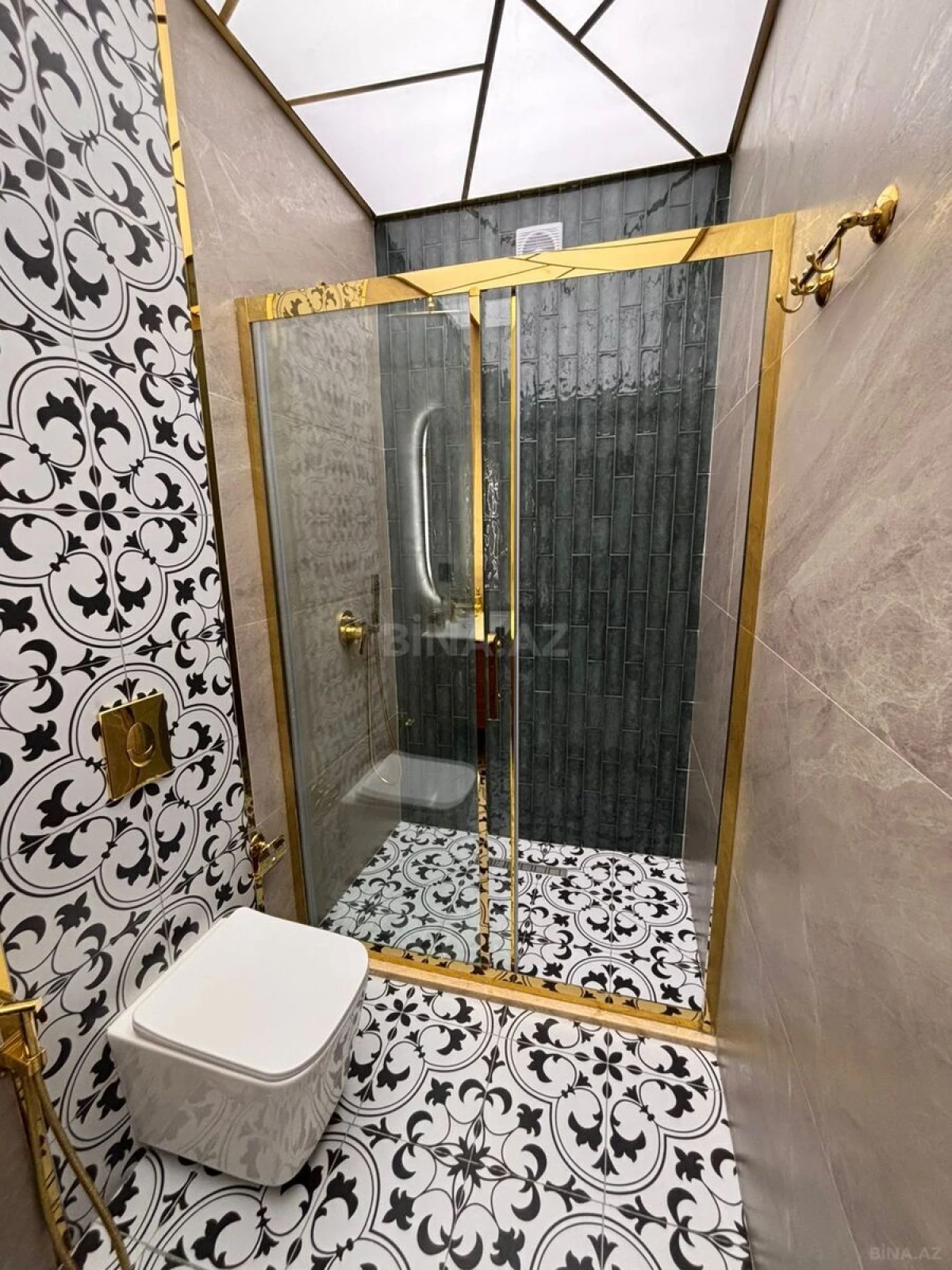 Satılır 3 otaqlı mənzil 91 m²