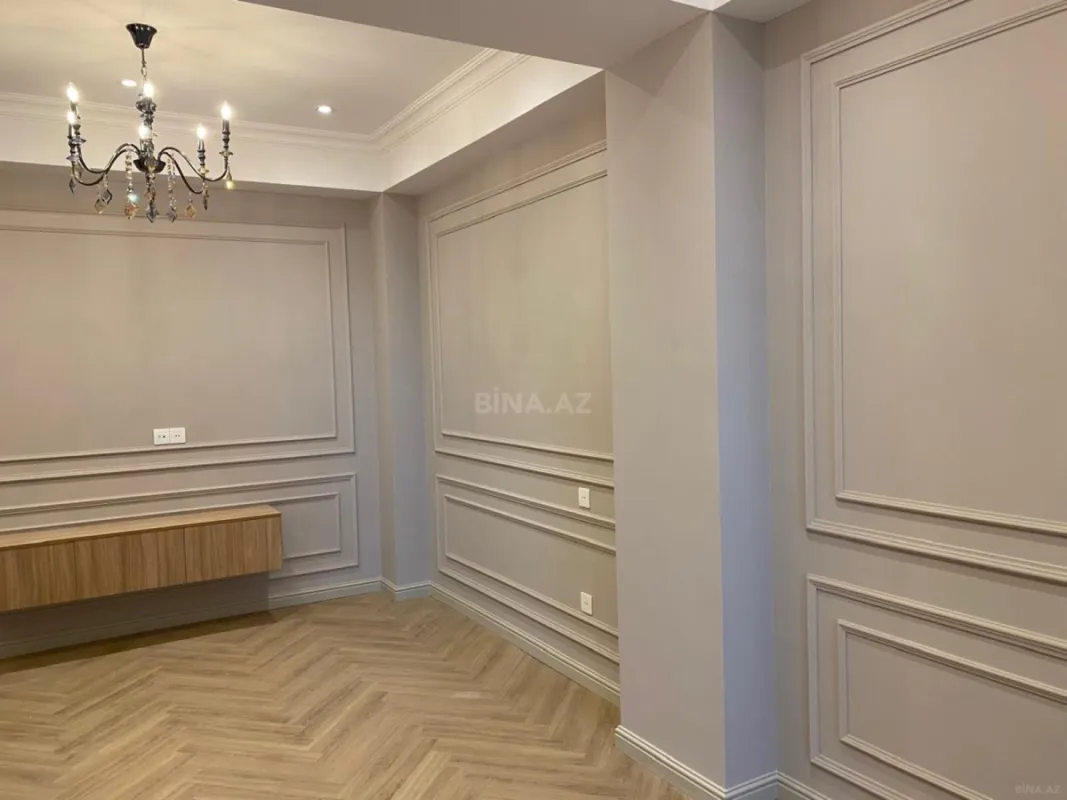 Satılır 3 otaqlı mənzil 103 m²