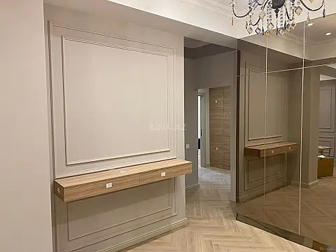 Satılır 3 otaqlı mənzil 103 m²
