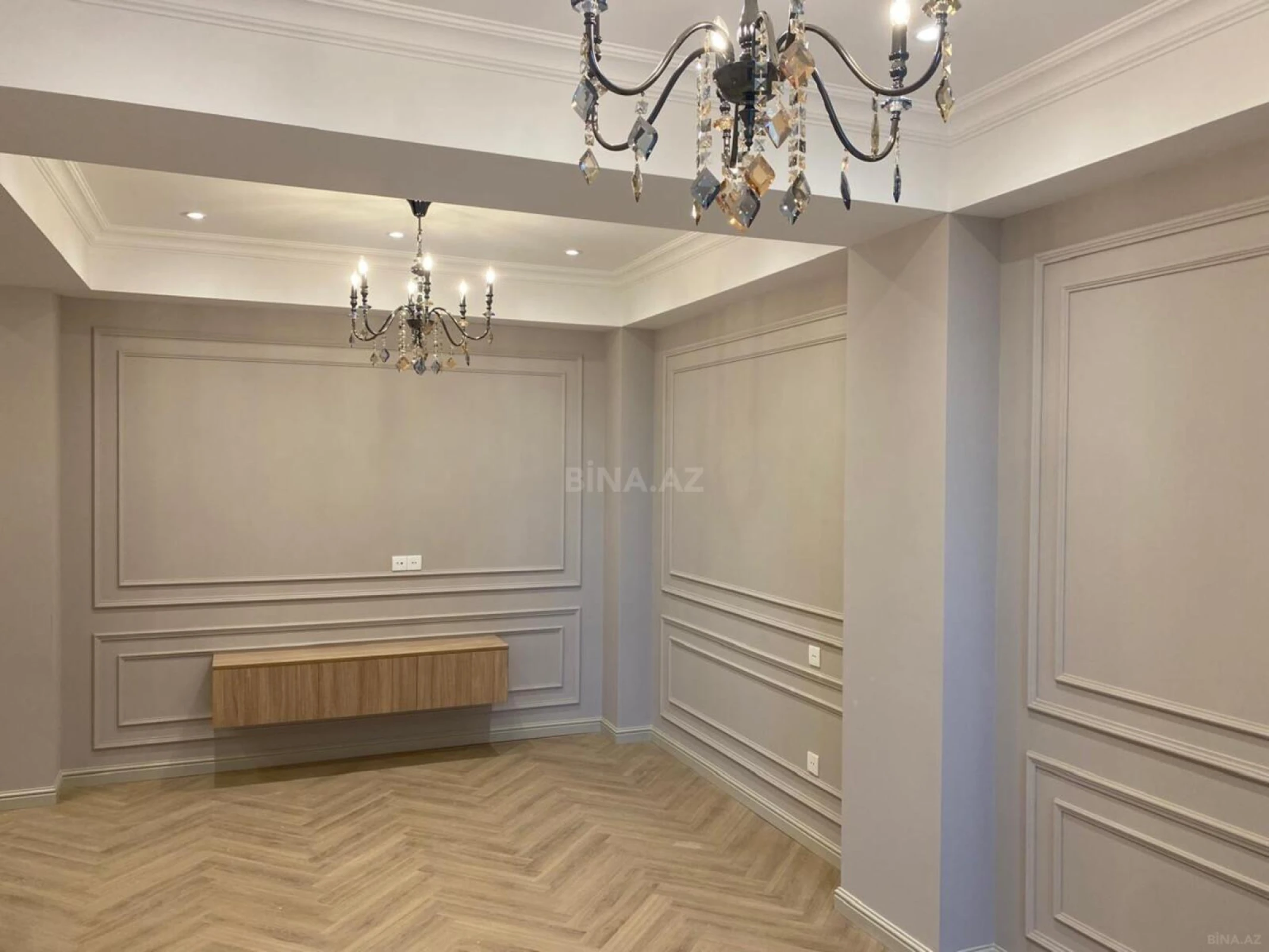 Satılır 3 otaqlı mənzil 103 m²