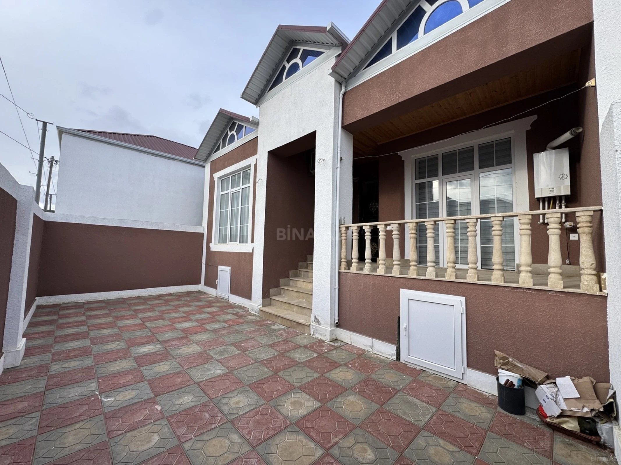 Satılır 3 otaqlı həyət evi 90 m²