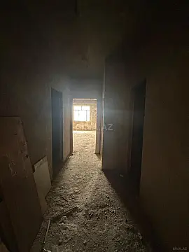 Satılır 3 otaqlı mənzil 122 m²