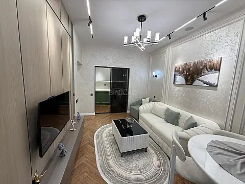 Satılır 2 otaqlı mənzil 65 m²