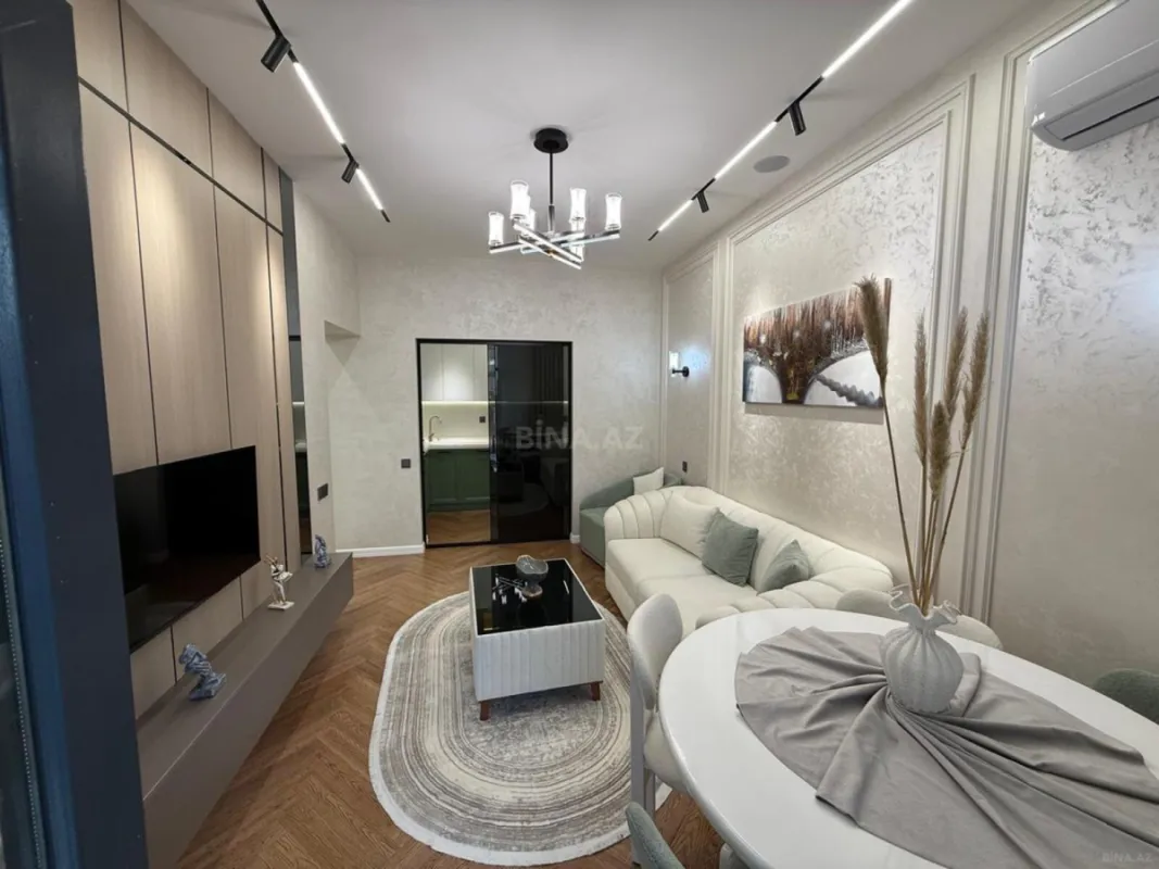 Satılır 2 otaqlı mənzil 65 m²