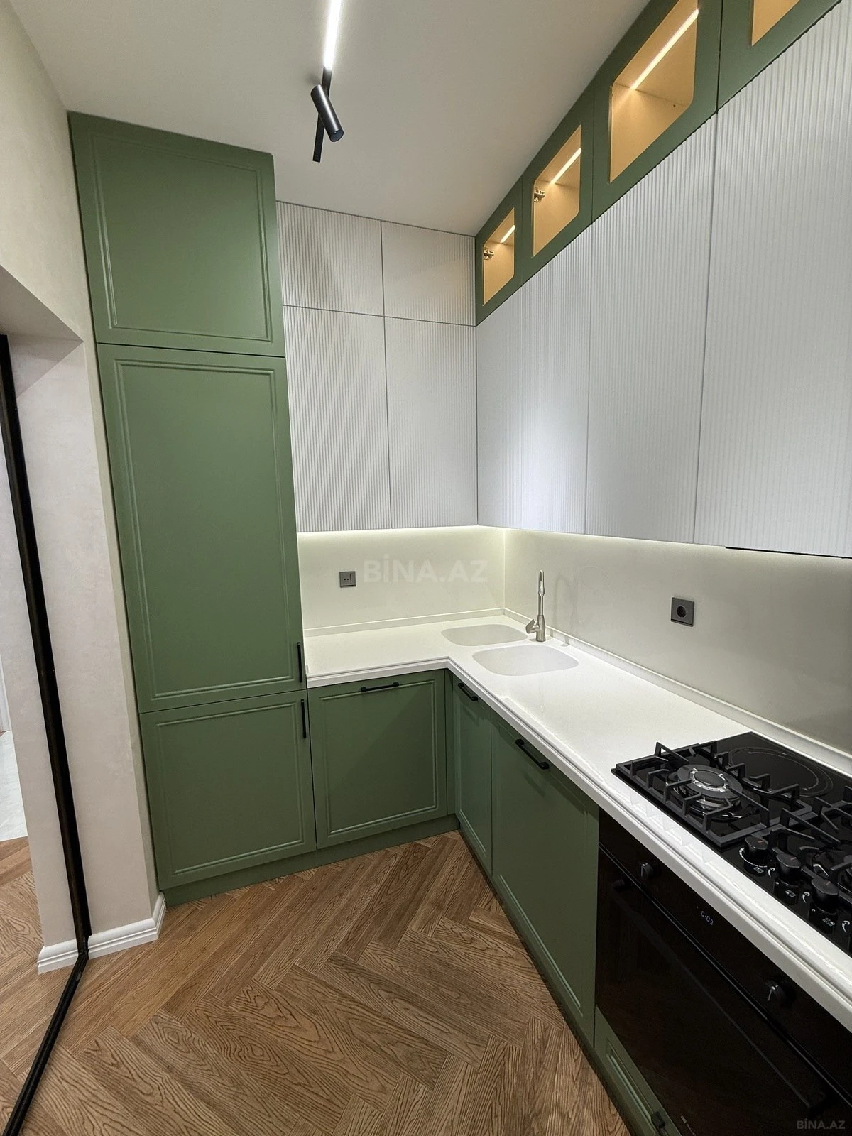 Satılır 2 otaqlı mənzil 65 m²