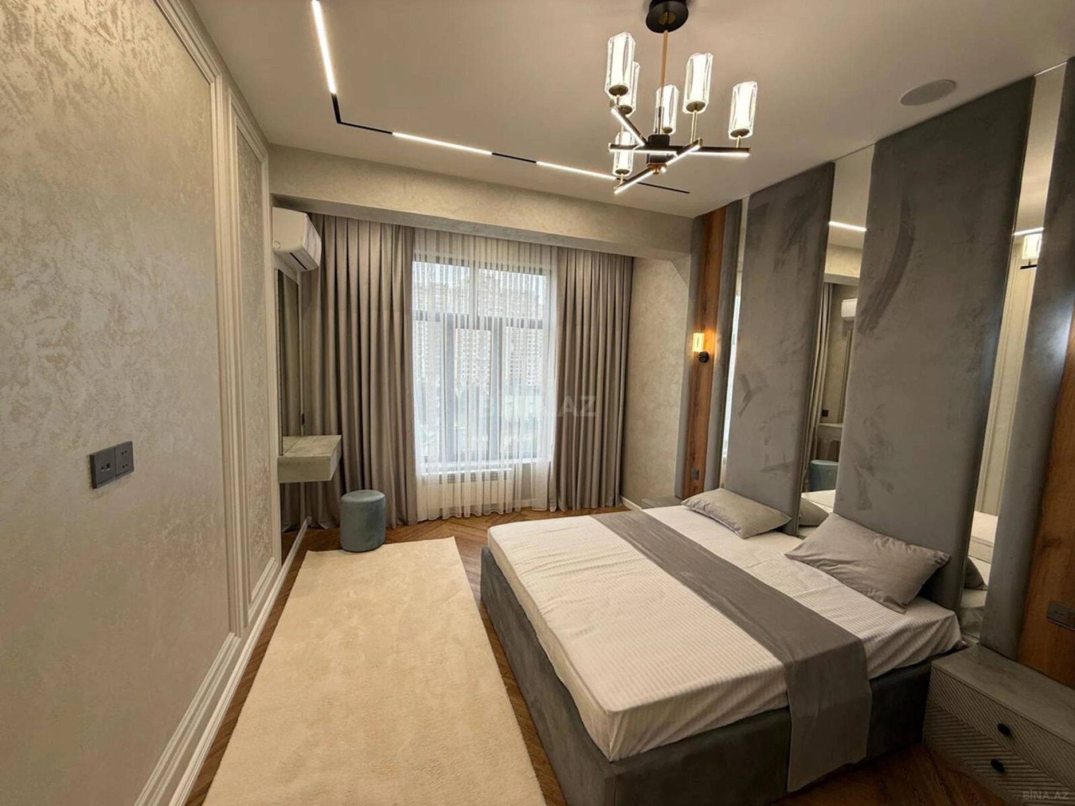 Satılır 2 otaqlı mənzil 65 m²