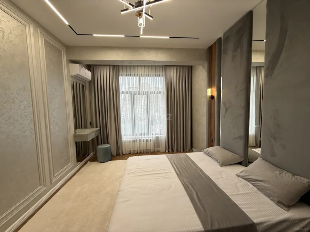 Satılır 2 otaqlı mənzil 65 m²