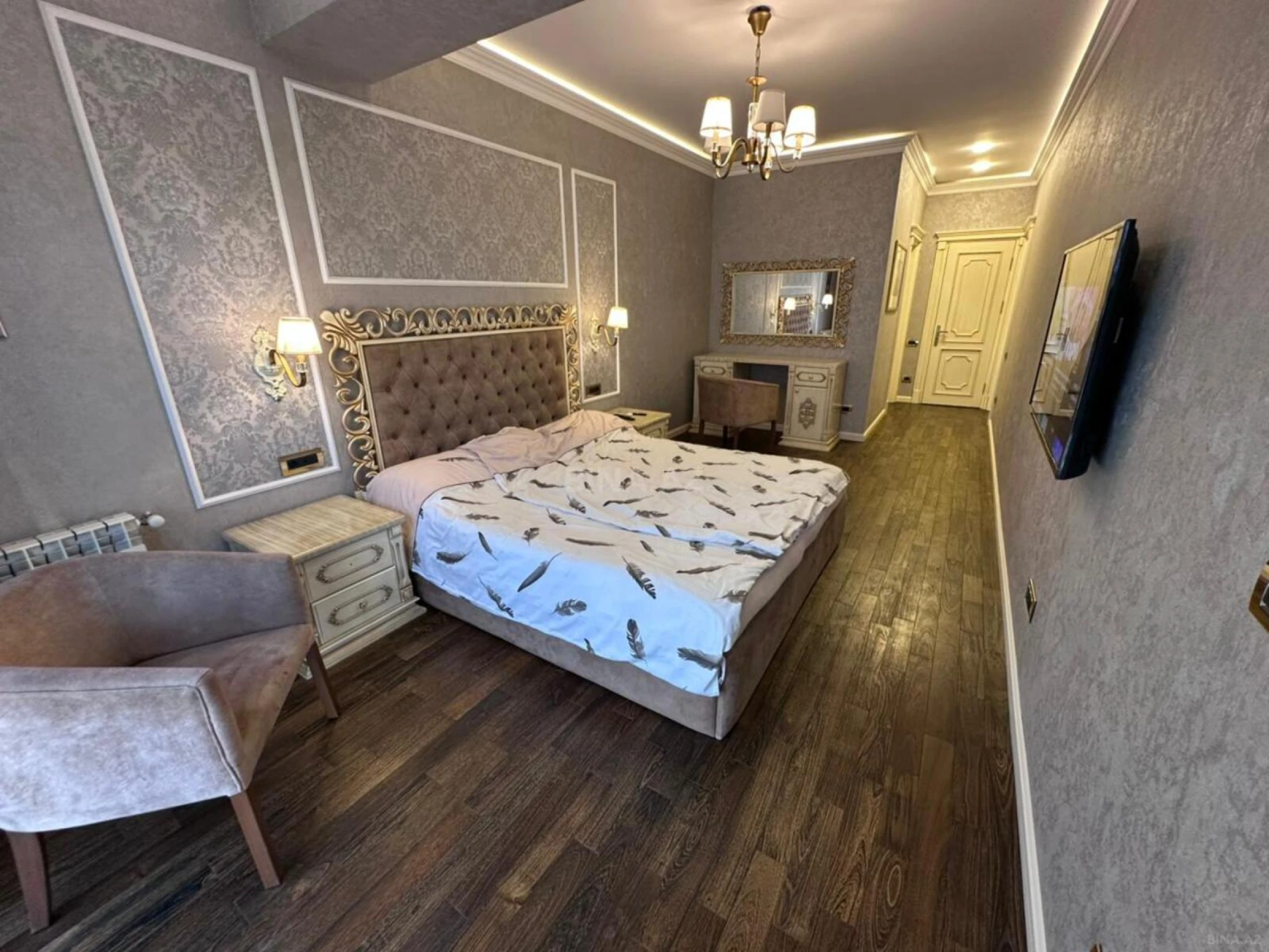 Kirayə verilir 2 otaqlı mənzil 125 m²