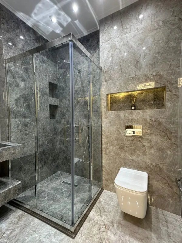 Satılır 3 otaqlı mənzil 125 m²