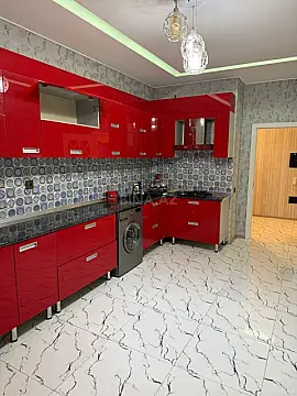 Kirayə verilir 2 otaqlı ofis 92 m²