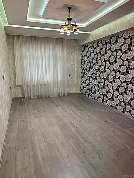 Kirayə verilir 2 otaqlı ofis 92 m²