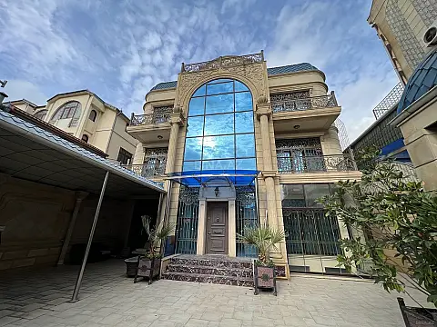 Satılır 8 otaqlı həyət evi 1000 m² — Bakı 8 otaq 1000.00 m²