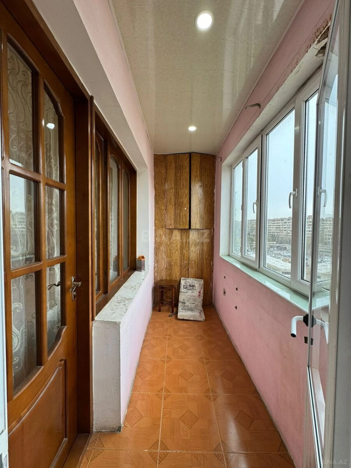 Satılır 4 otaqlı mənzil 96 m²