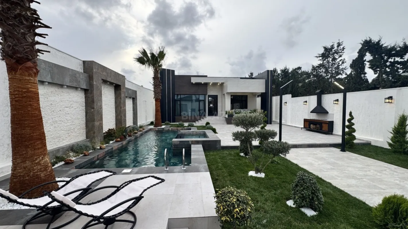 Satılır 5 otaqlı həyət evi 230 m²