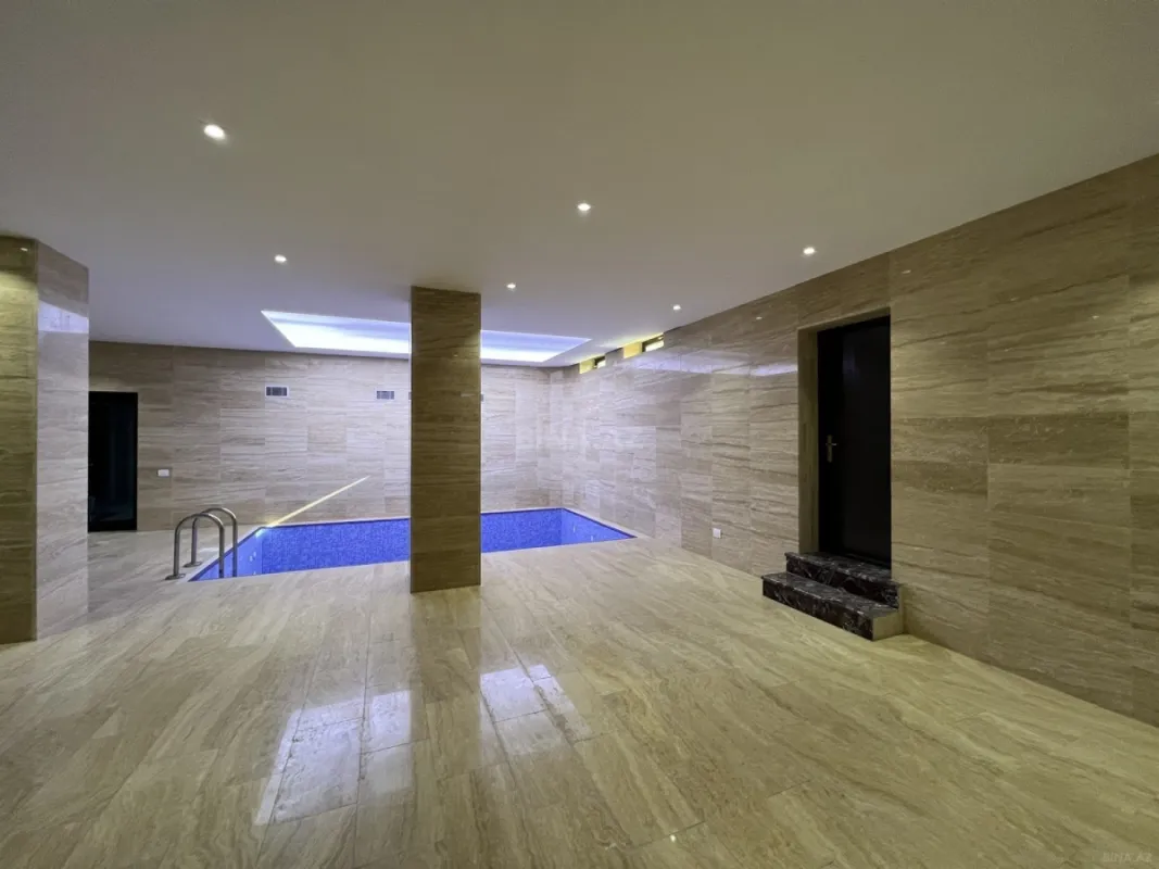 Kirayə verilir 8 otaqlı həyət evi 1000 m²