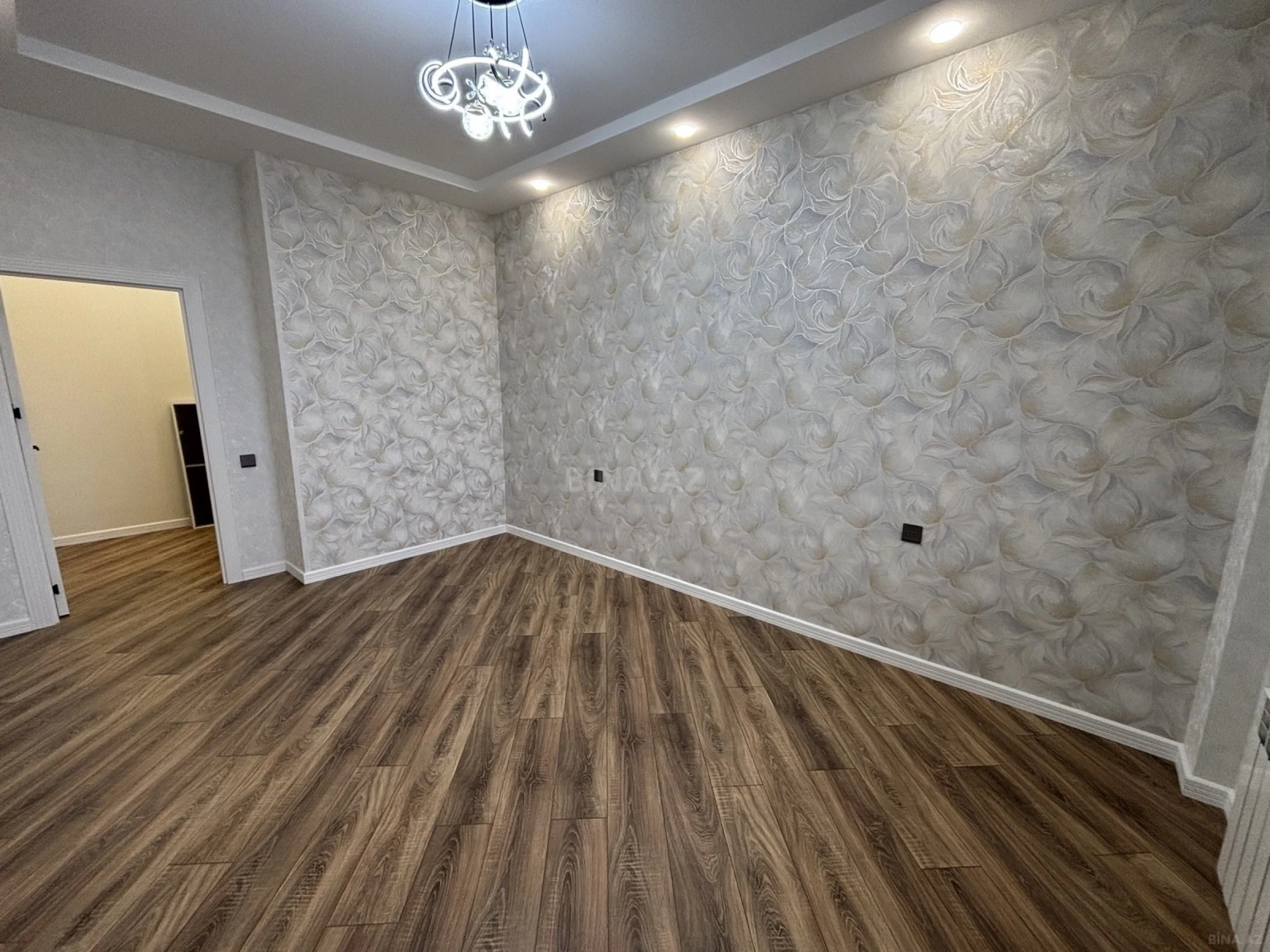 Satılır 3 otaqlı mənzil 90 m²