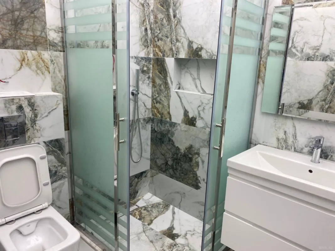 Satılır 2 otaqlı mənzil 69 m²