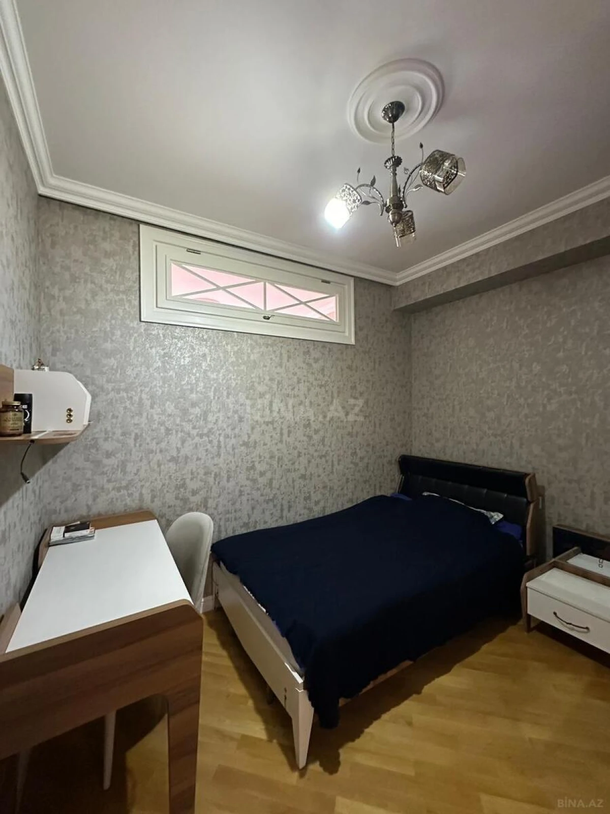Satılır 4 otaqlı mənzil 105 m²