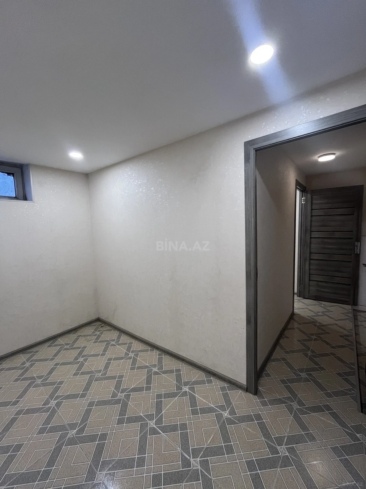 Kirayə verilir obyekt 55 m²