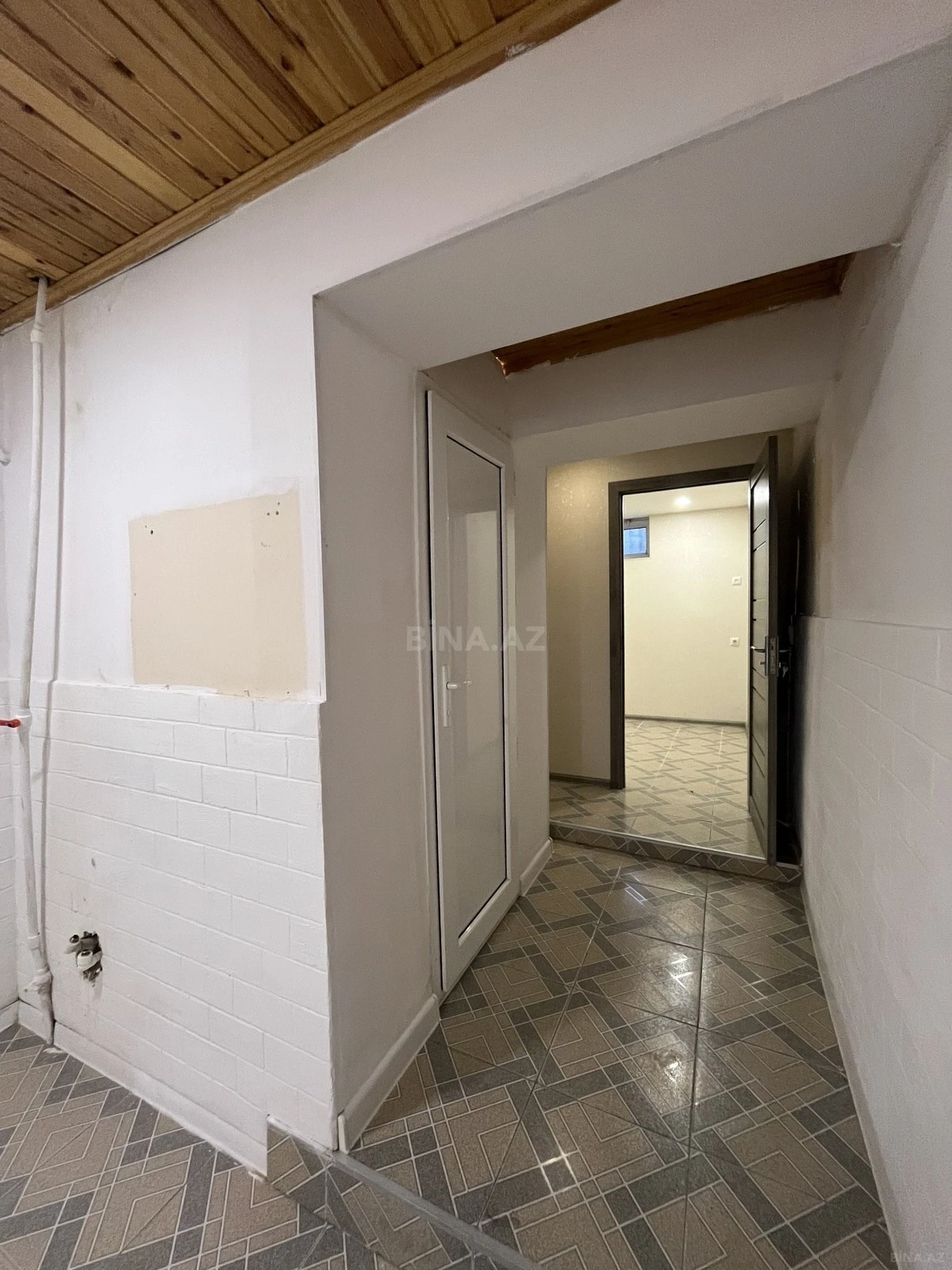 Kirayə verilir obyekt 55 m²