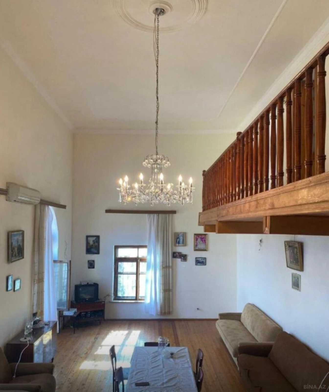 Satılır 5 otaqlı həyət evi 167 m²