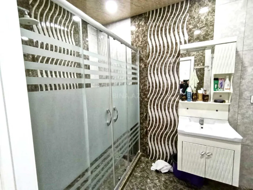 Satılır 2 otaqlı mənzil 90 m²