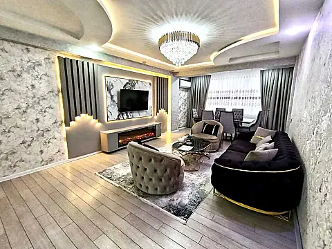Satılır 2 otaqlı mənzil 90 m²