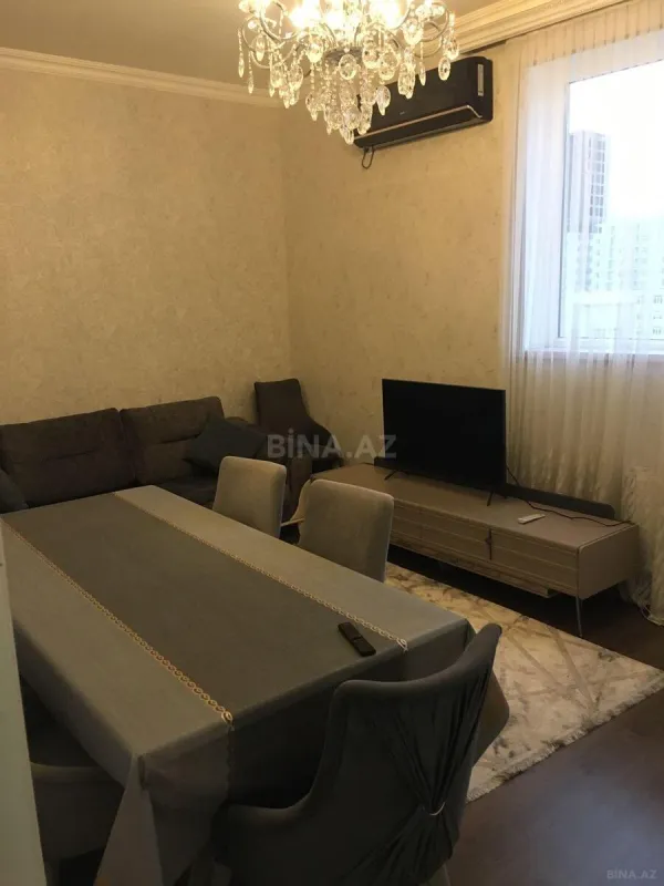 Satılır 2 otaqlı mənzil 60 m²