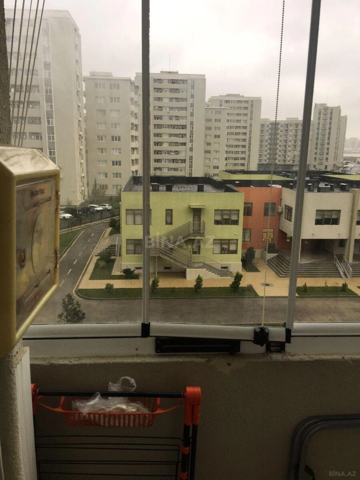 Satılır 2 otaqlı mənzil 60 m²