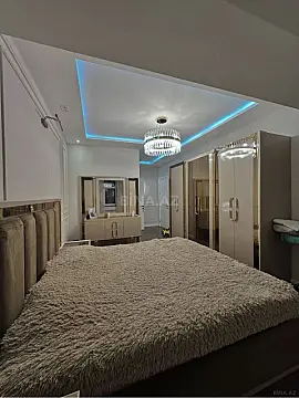 Satılır 4 otaqlı mənzil 155 m²