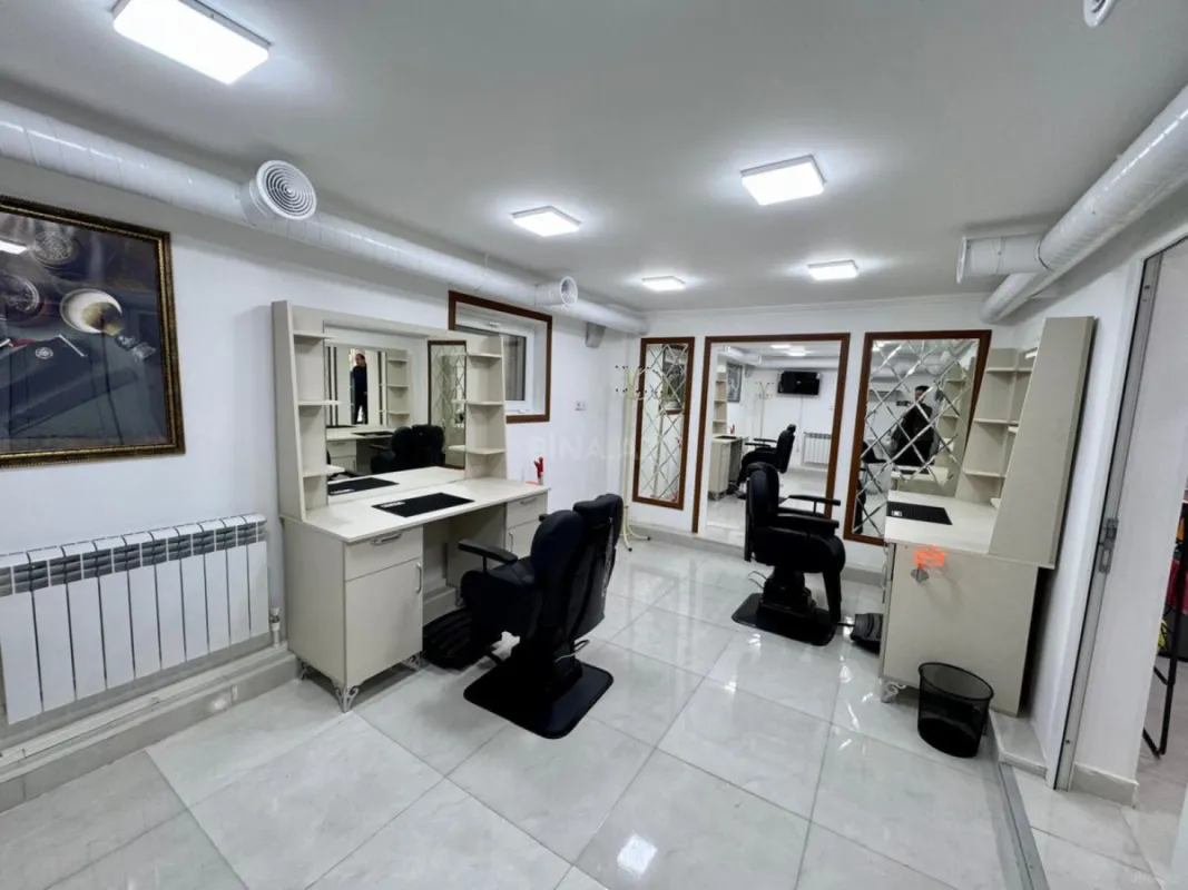 Satılır obyekt 85 m²