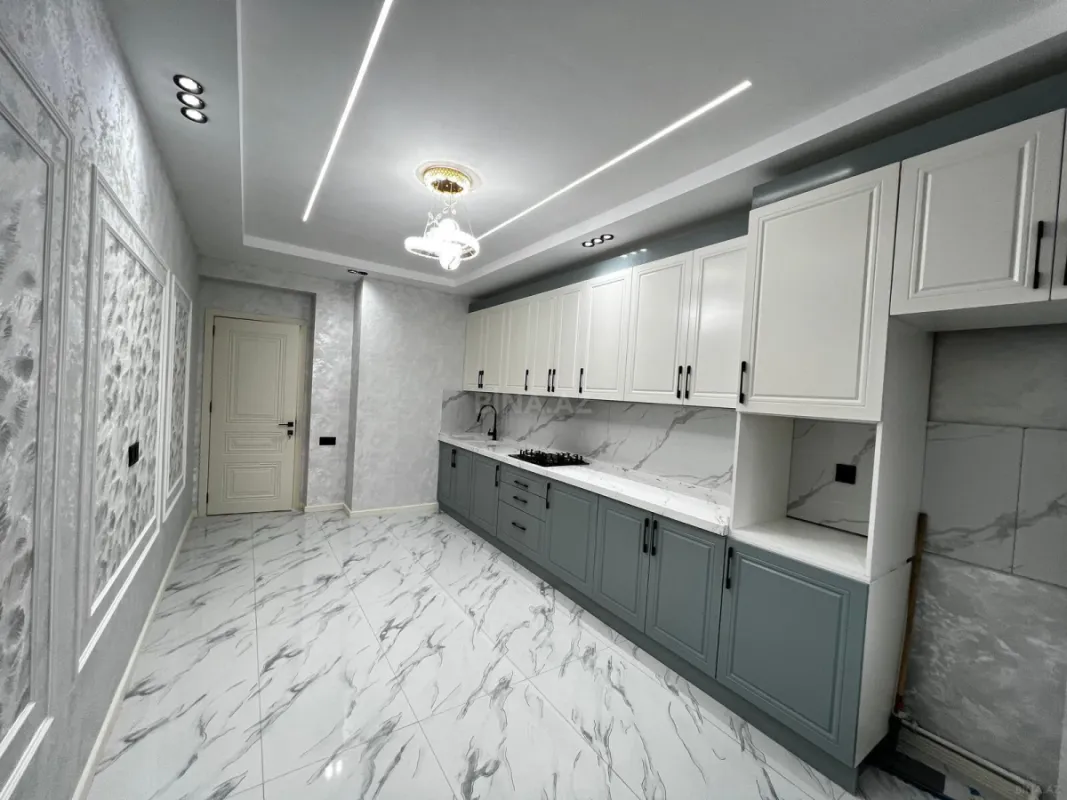Satılır 2 otaqlı mənzil 80 m²