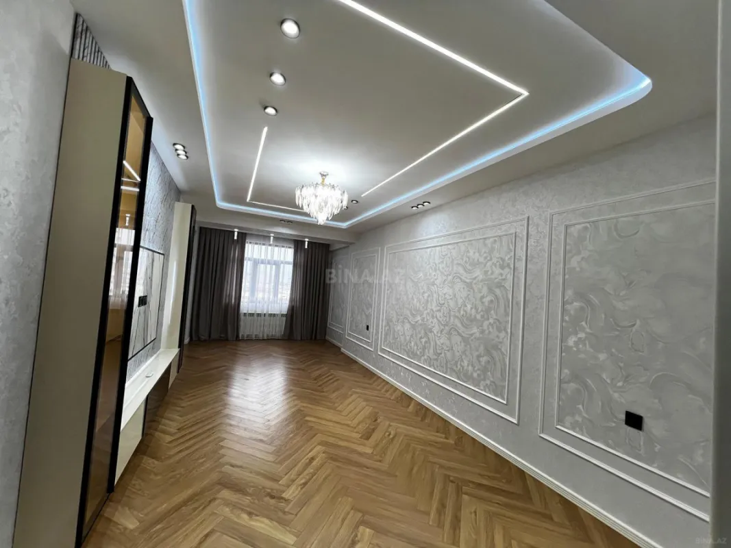 Satılır 2 otaqlı mənzil 80 m²