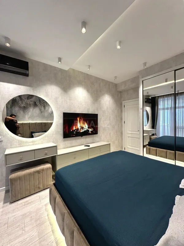 Satılır 2 otaqlı mənzil 80 m²