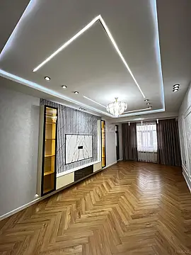 Satılır 2 otaqlı mənzil 80 m²