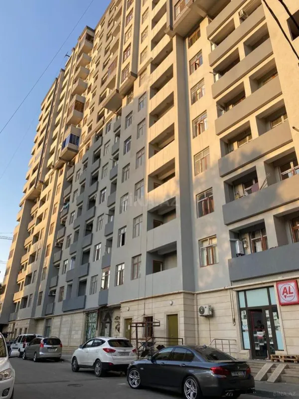 Kirayə verilir 2 otaqlı mənzil 80 m²