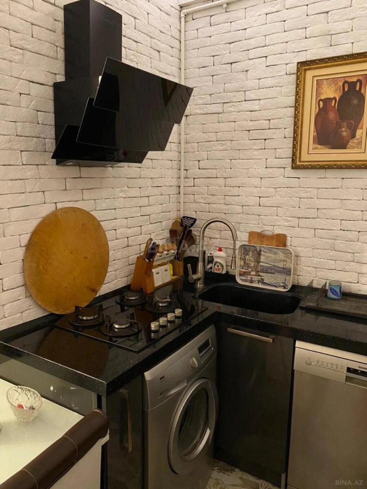 Kirayə verilir 2 otaqlı mənzil 80 m²