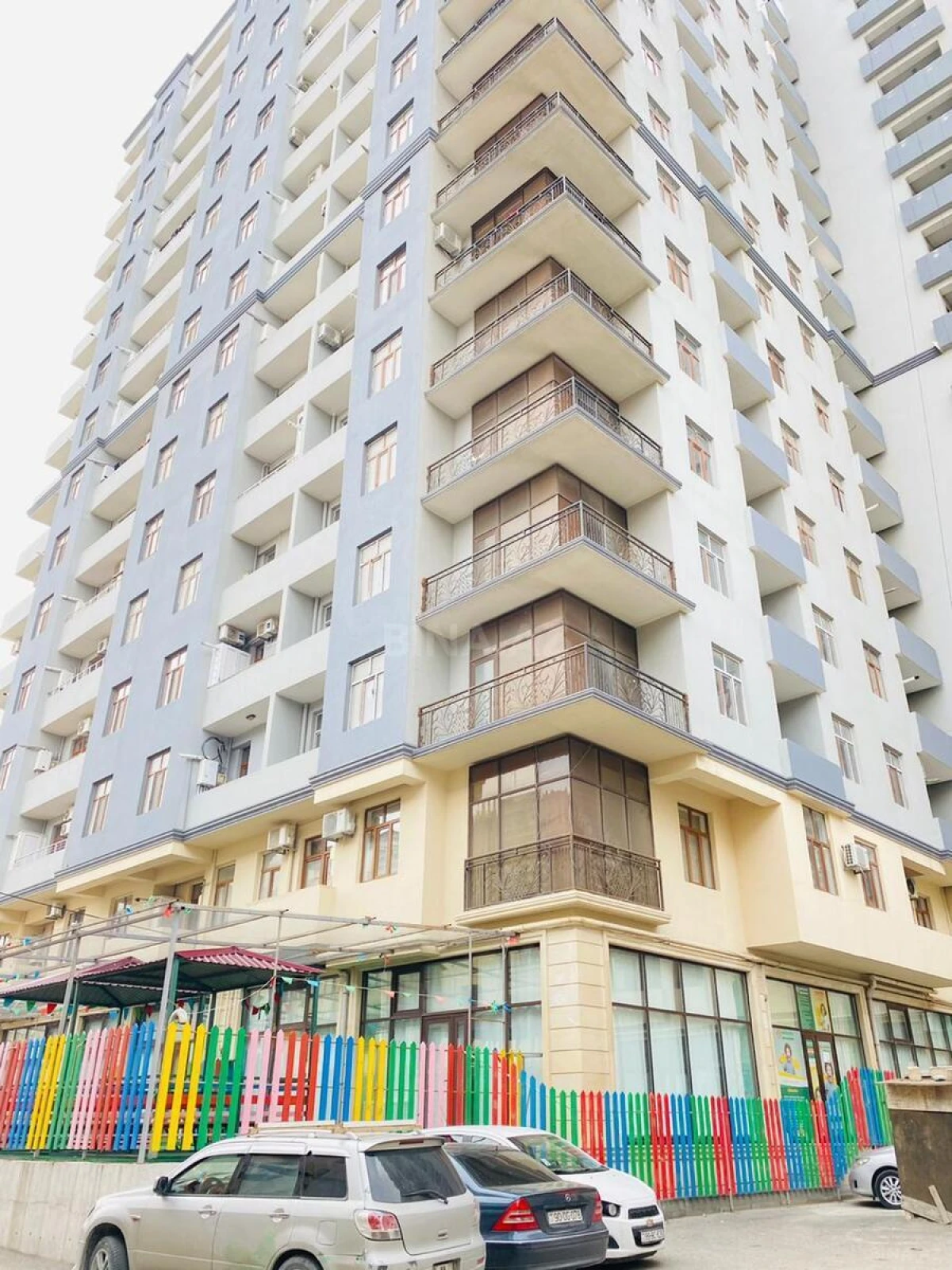 Kirayə verilir 2 otaqlı mənzil 80 m²