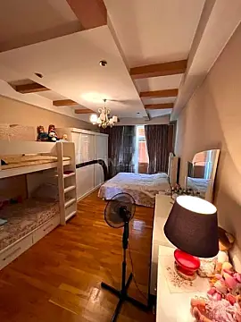 Satılır 2 otaqlı mənzil 110 m²