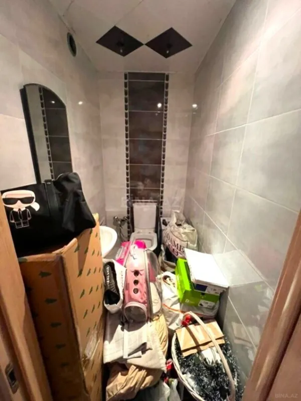 Satılır 2 otaqlı mənzil 110 m²