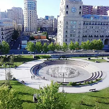 Satılır 3 otaqlı mənzil 186 m²