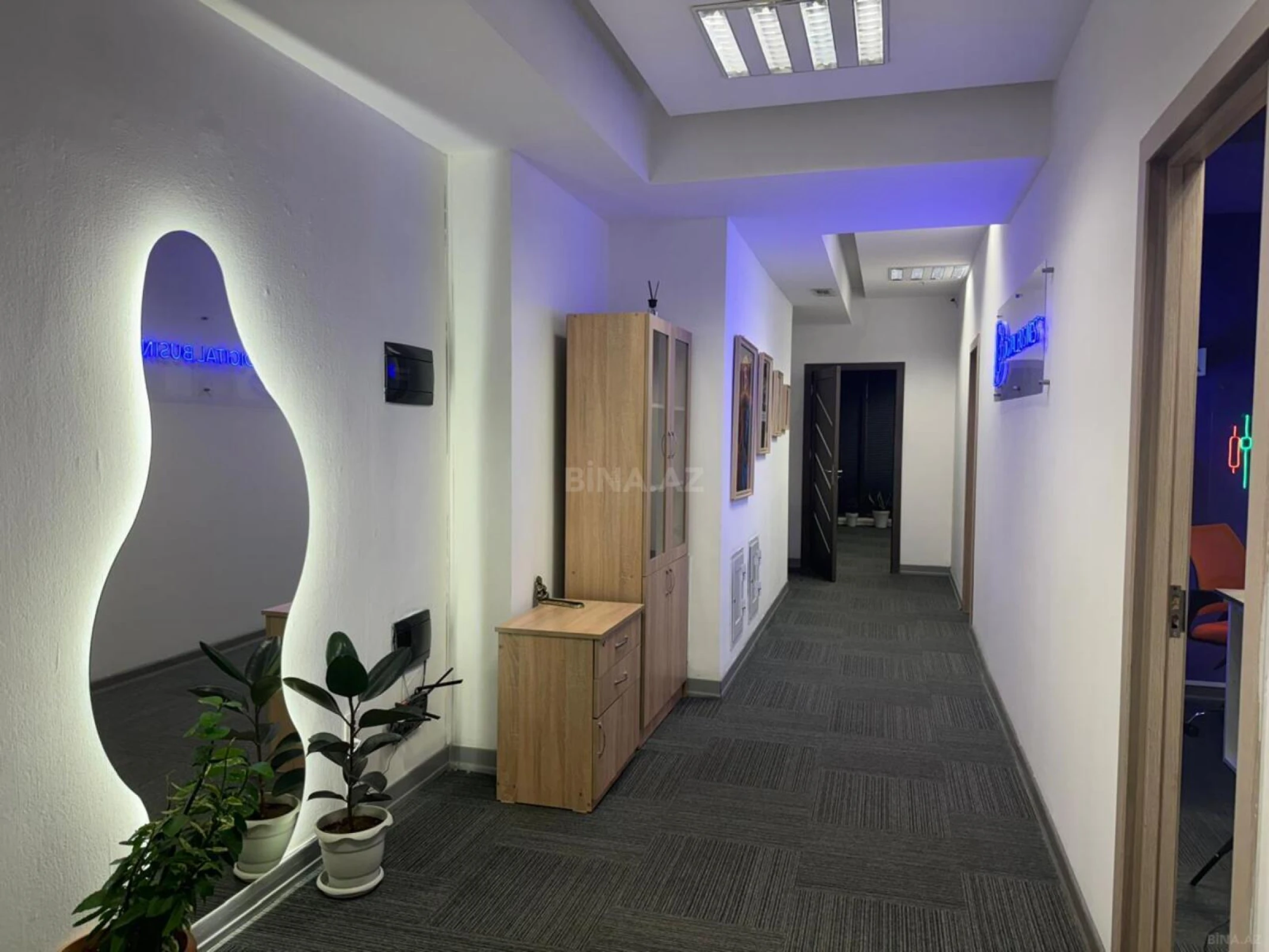 Kirayə verilir 3 otaqlı ofis 93 m²