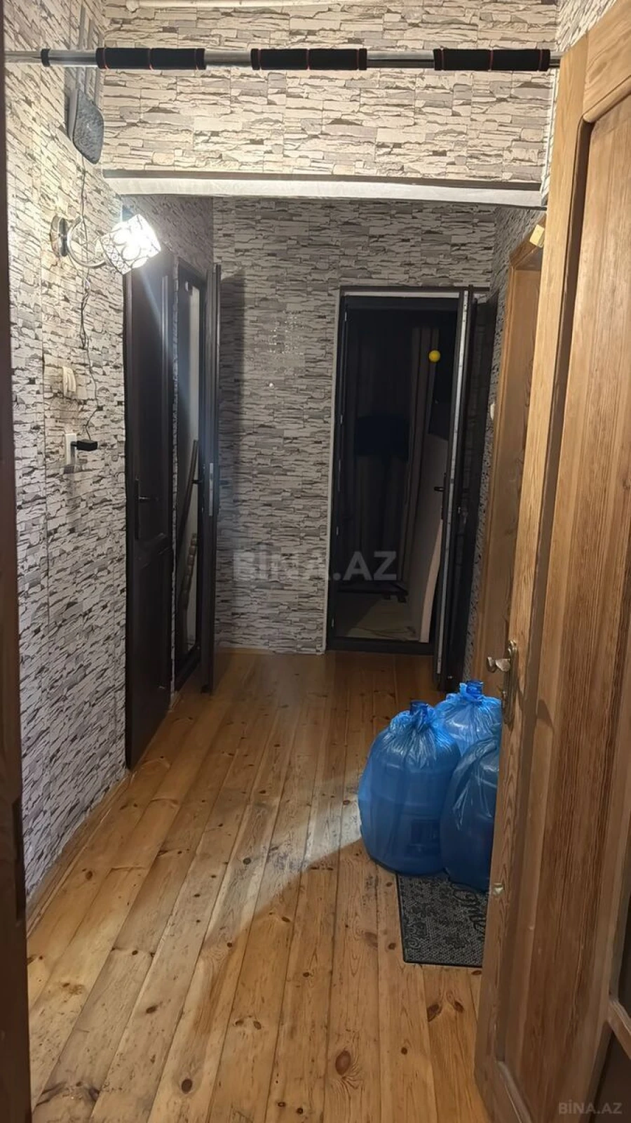 Satılır 2 otaqlı mənzil 55 m²