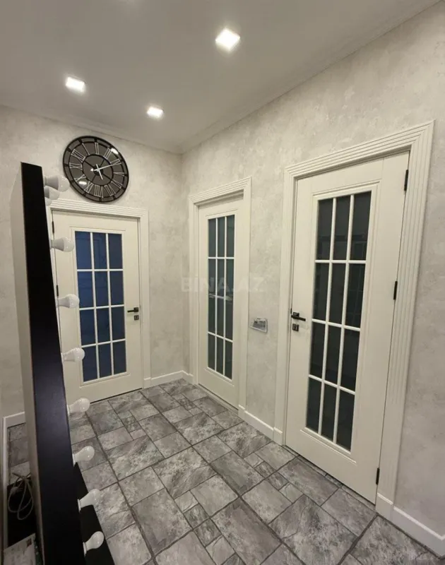 Satılır 2 otaqlı mənzil 58.8 m²