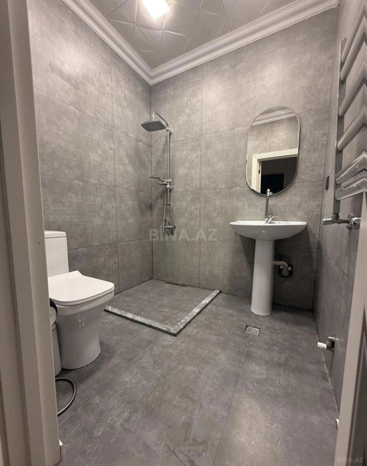 Satılır 2 otaqlı mənzil 58.8 m²