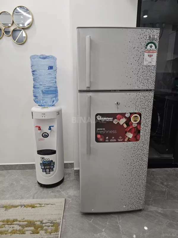 Kirayə verilir 2 otaqlı mənzil 81 m²