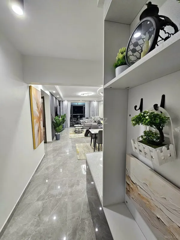 Kirayə verilir 2 otaqlı mənzil 81 m²