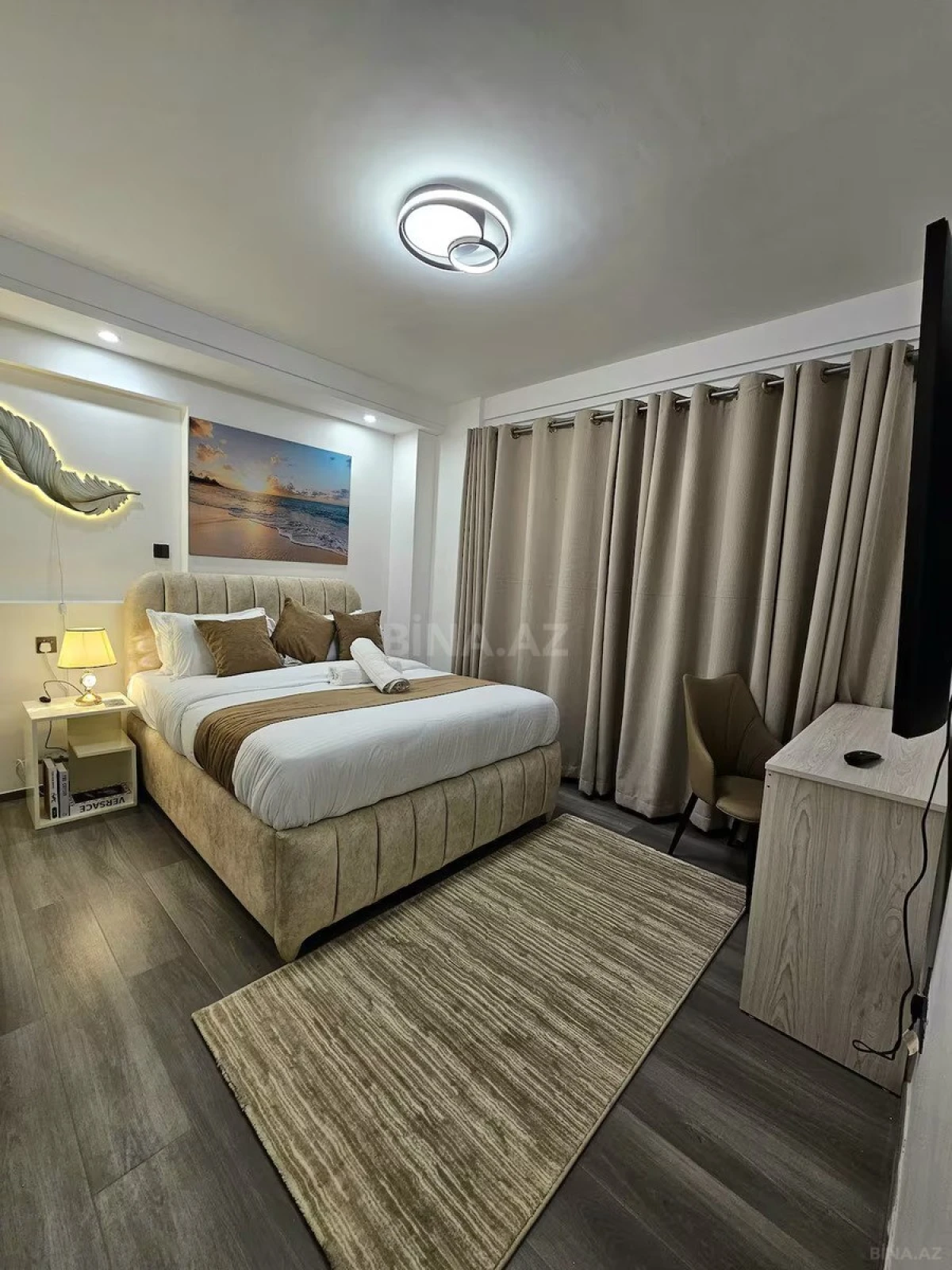 Kirayə verilir 2 otaqlı mənzil 81 m²