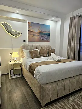 Kirayə verilir 2 otaqlı mənzil 81 m²